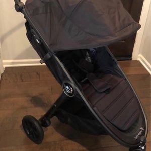Brand New Baby Jogger City Mini GT2 all terrain Stroller